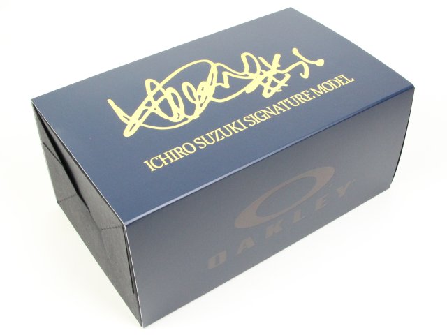 オークリー・イチロー選手シグネチャーモデル・レーダーロック(OO9206-5938)・外箱の写真
